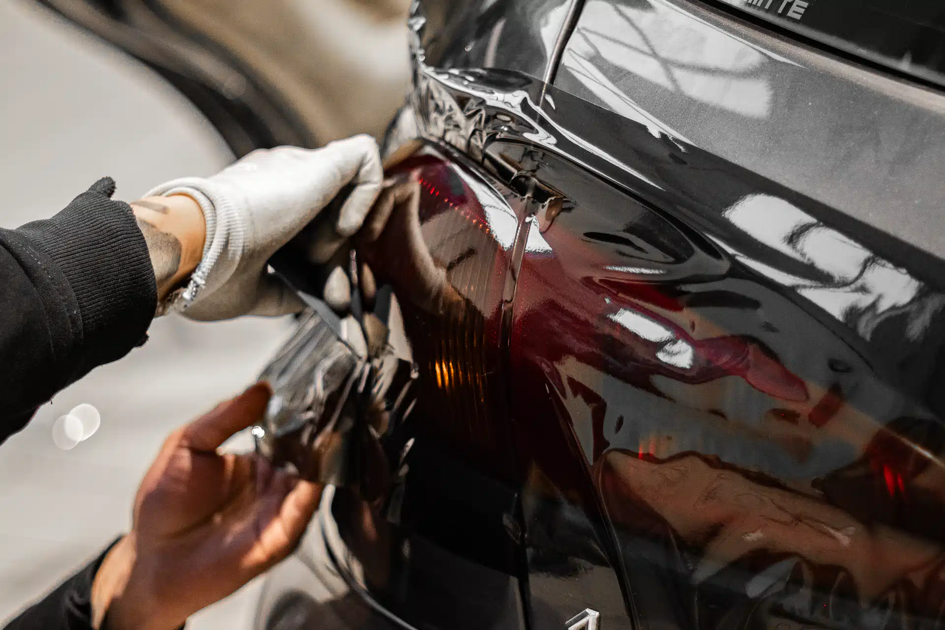 Elle_Cristal-Oscuramento_Vetri_Fanali